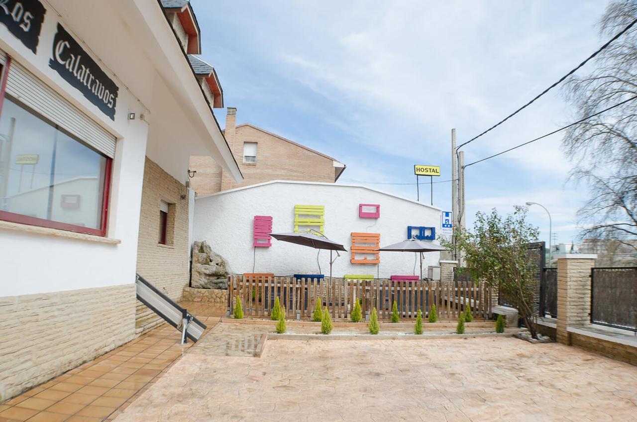 Hostal Los Calatravos Alcaniz Ngoại thất bức ảnh